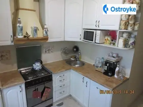 2-кімнатна квартира, 55 м², вул. Пітерська, 2, Київ