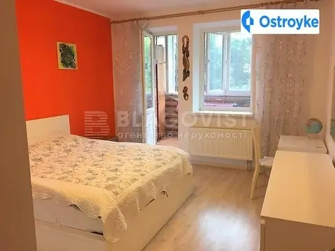 3-кімнатна квартира, 86 м², вул. Голосіївська, 13б, Київ