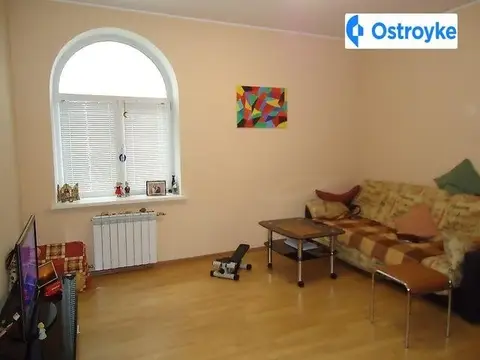2-кімнатна квартира, 50 м², вул. Сосницька, Київ