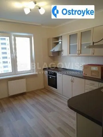 2-кімнатна квартира, 75 м², вул. Здолбунівська, 13, Київ