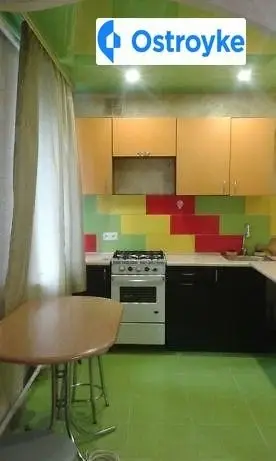2-кімнатна квартира, 43 м², вул. Панфиловцев, Запоріжжя