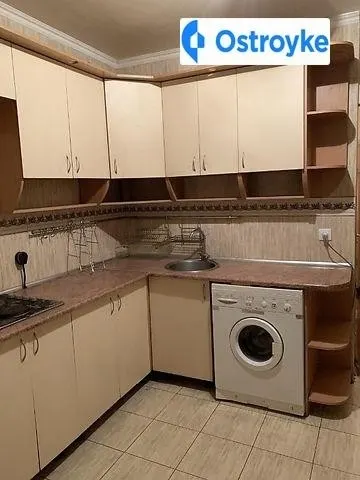 Ревуцкого улица — фото 1