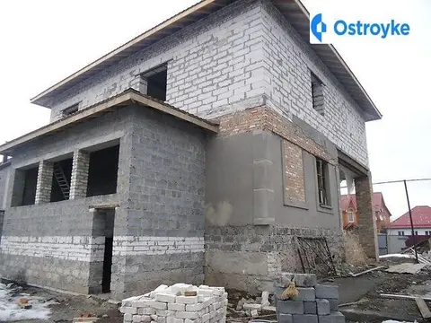 7-кімнатна будинок, 300 м², вул. Бульварна, 59, Слов'янськ