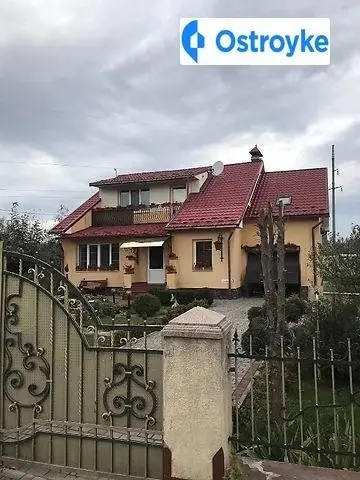 Продаж будинку, 200 м², Івано-Франківськ