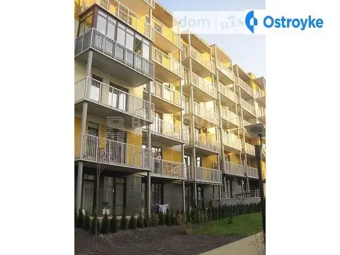 Замковецька 108