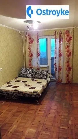 3-кімнатна квартира, 72 м², вул. Полтавський Шлях, 140, Харків — фото 1