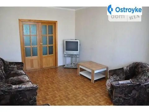 3-кімнатна квартира, 70 м², вул. Оболонська, 23А, Київ