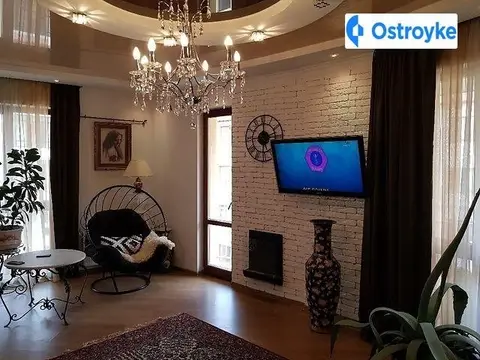 3-кімнатна квартира, 124 м², вул. Кобилянської, 36а, Івано-Франківськ