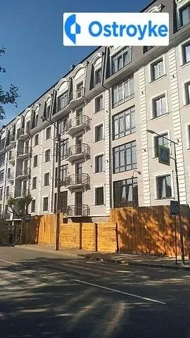 2-кімнатна квартира, 62 м², вул. Матейка, Івано-Франківськ