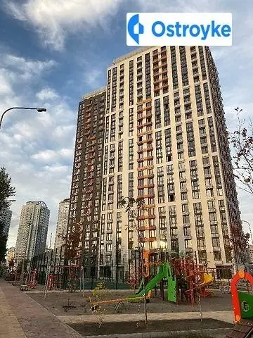 1-кімнатна квартира, 42 м², наб. Дніпровська, 18, Київ