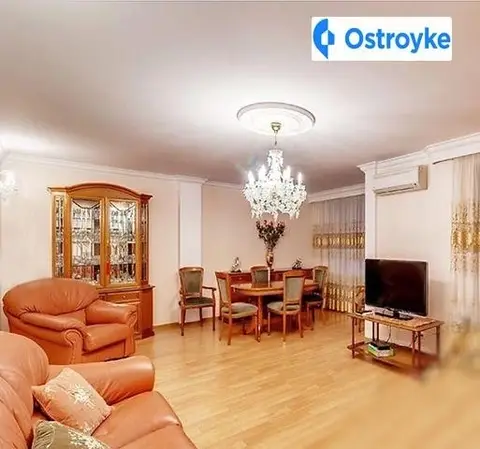 5-кімнатна квартира, 172 м², вул. Літна, 8, Запоріжжя