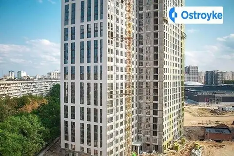 2-кімнатна квартира, 70 м², просп. Правди, 47в, Київ