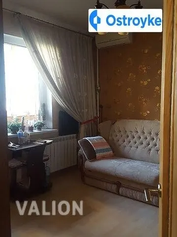 Ревуцкого улица — фото 1