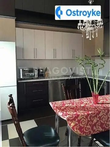 2-кімнатна квартира, 78 м², вул. Олександра Мишуги, 8, Київ