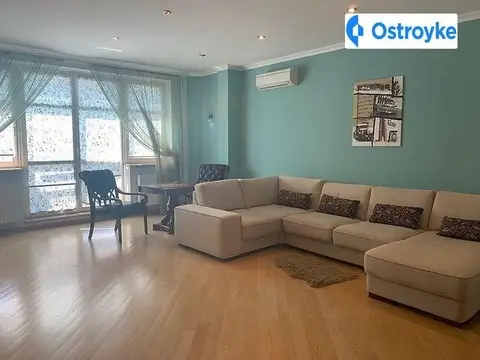 3-комнатная квартира, 140 м², вул. Щорса, 32, Киев