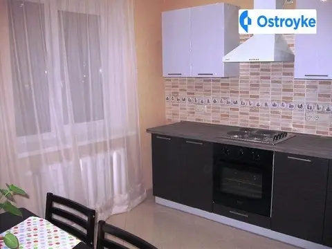 1-комнатная квартира, 50 м², вул. Здолбунівська, 13, Киев