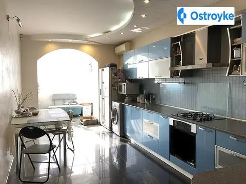 3-комнатная квартира, 124 м², вул. Світла, Одесса