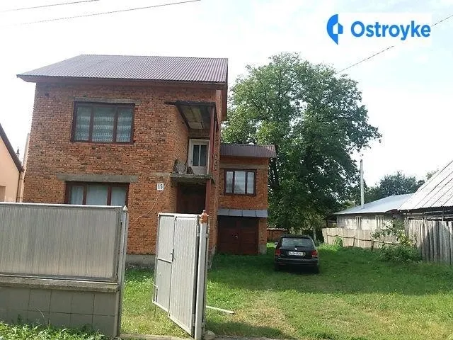 Продажа дома, 105 м², Хуст — фото 1