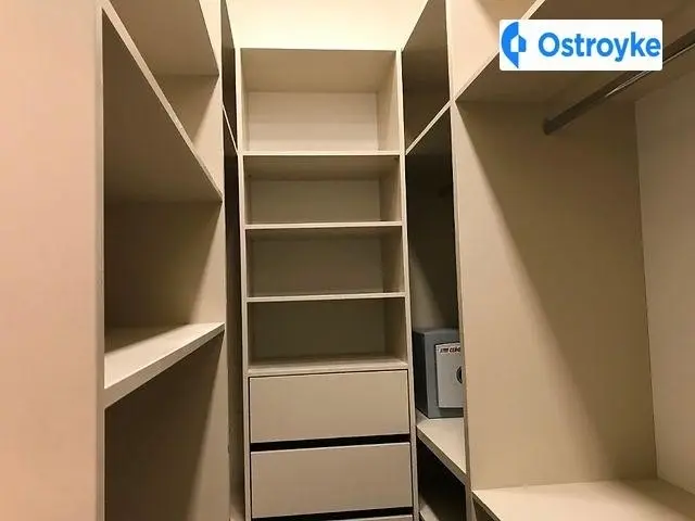 Евгения Коновальца — фото 3