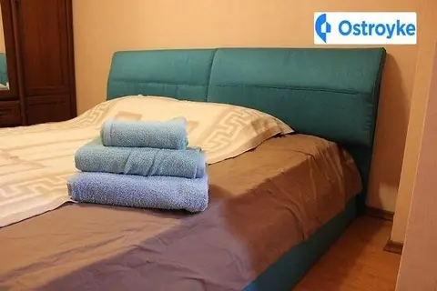 2-комнатная квартира, 80 м², вул. Петра Заломова, 1а, Киев