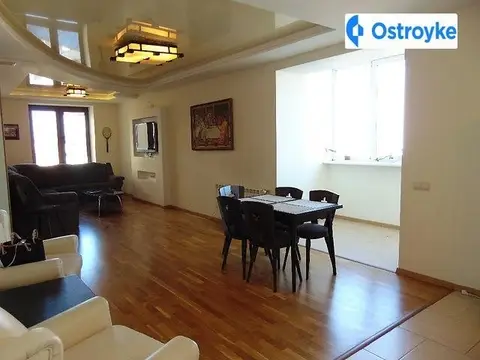 4-кімнатна квартира, 128 м², вул. Січових Стрільців, 76В, Івано-Франківськ