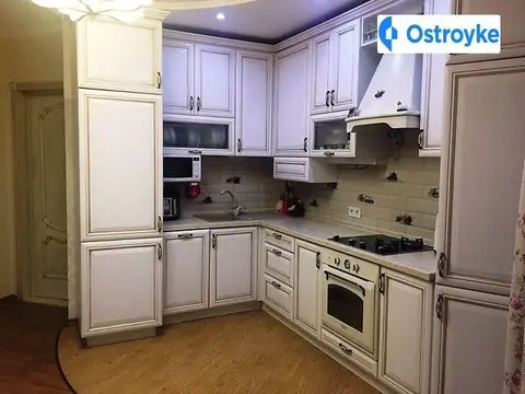 3-кімнатна квартира, 86 м², вул. Університетська, 2, Ірпінь
