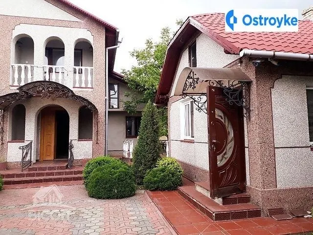Продаж будинку, 250 м² — фото 1
