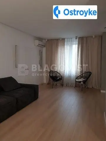 2-комнатная квартира, 80 м², вул. Вʼячеслава Чорновола, 27, Киев