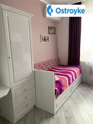 Продажа 3-комнатной квартиры, 80 м², Кривой Рог — фото 3