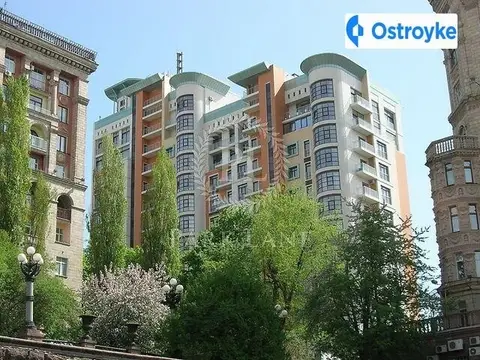 Хрещатик 27б
