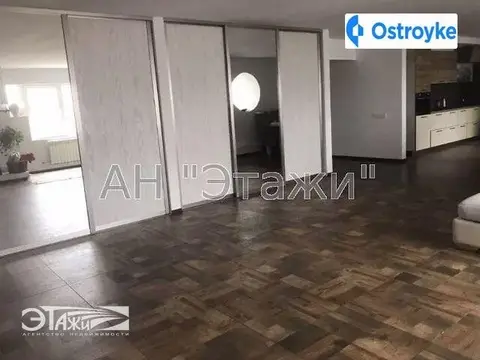 2-комнатная квартира, 142 м², вул. Анни Ахматової, 7/15, Киев