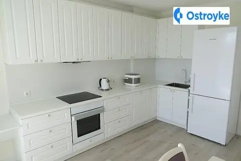 2-комнатная квартира, 77 м², вул. Миколи Островського, Киев