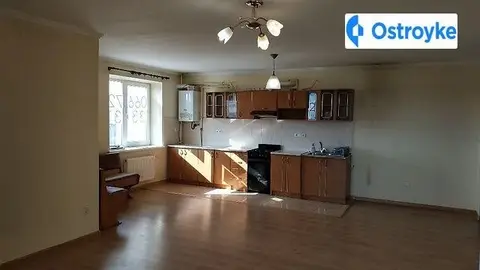 3-кімнатна квартира, 90 м², вул. Кармелюка, Івано-Франківськ