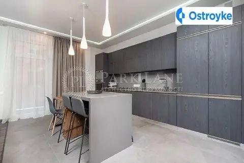 4-кімнатна квартира, 110 м², вул. Гоголівська, 47, Київ