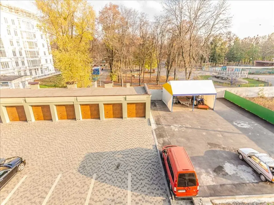 4-кімнатна квартира, 181 м², пров. Садовий, 3, Полтава — фото 14