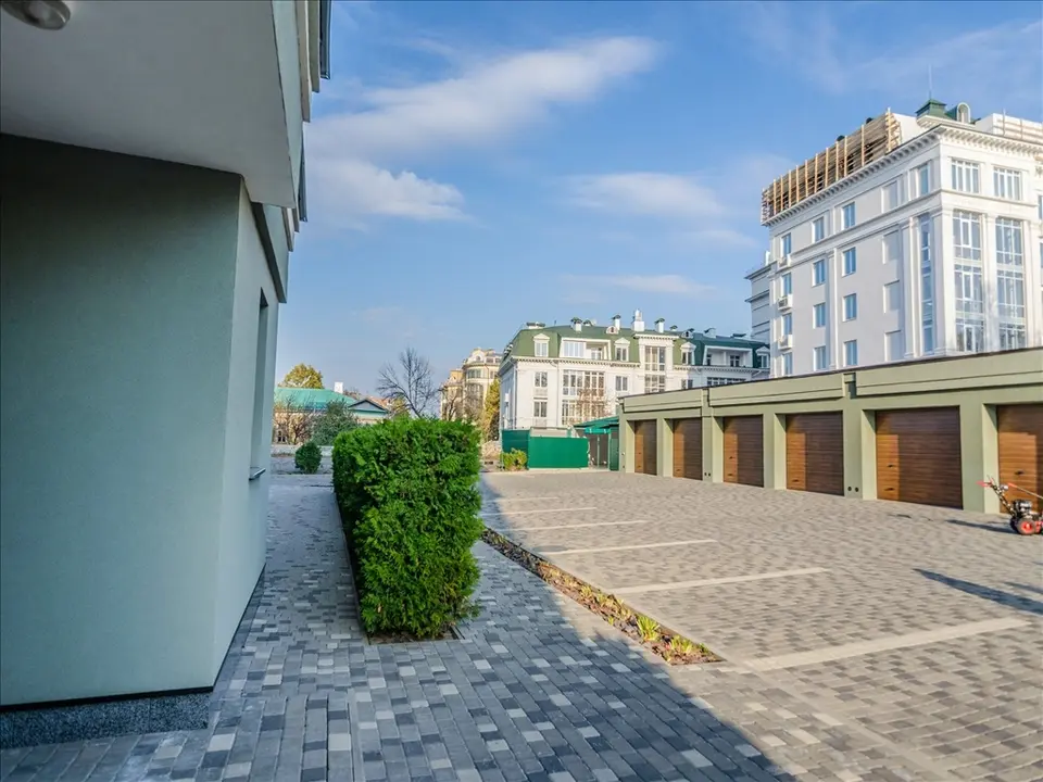4-кімнатна квартира, 181 м², пров. Садовий, 3, Полтава — фото 6