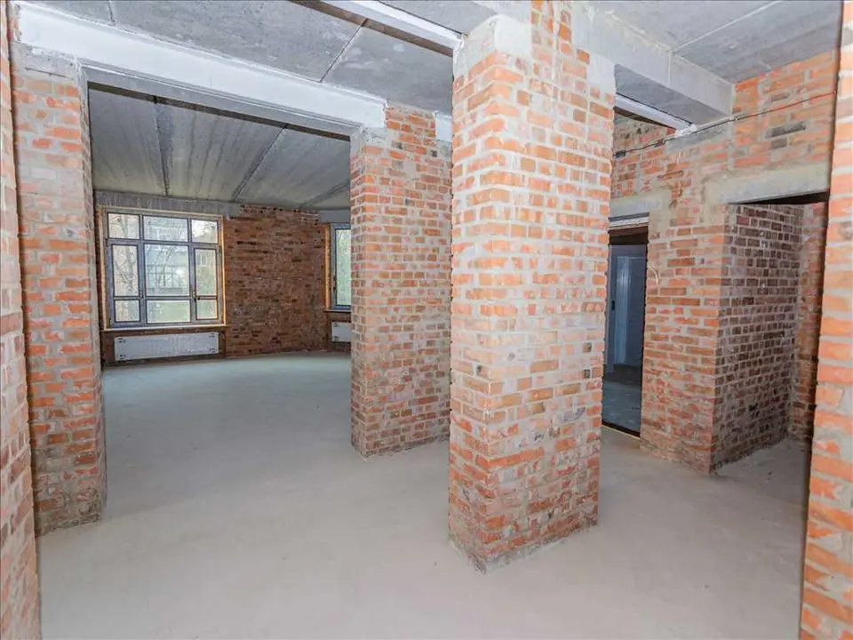 4-кімнатна квартира, 181 м², пров. Садовий, 3, Полтава — фото 8