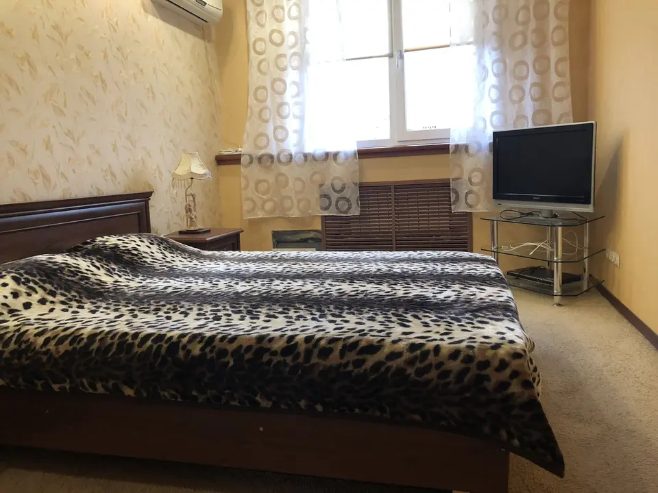 Сдам кухня-студия + 2 спальни, рядом две станции метро: Научная, Госпром — фото 3