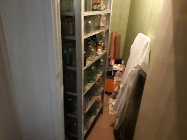 ПРОДАЮ (власник, не посередник) чудову 4-кімнатну квартиру на Острові (вул.Патона, 21/15) — фото 9