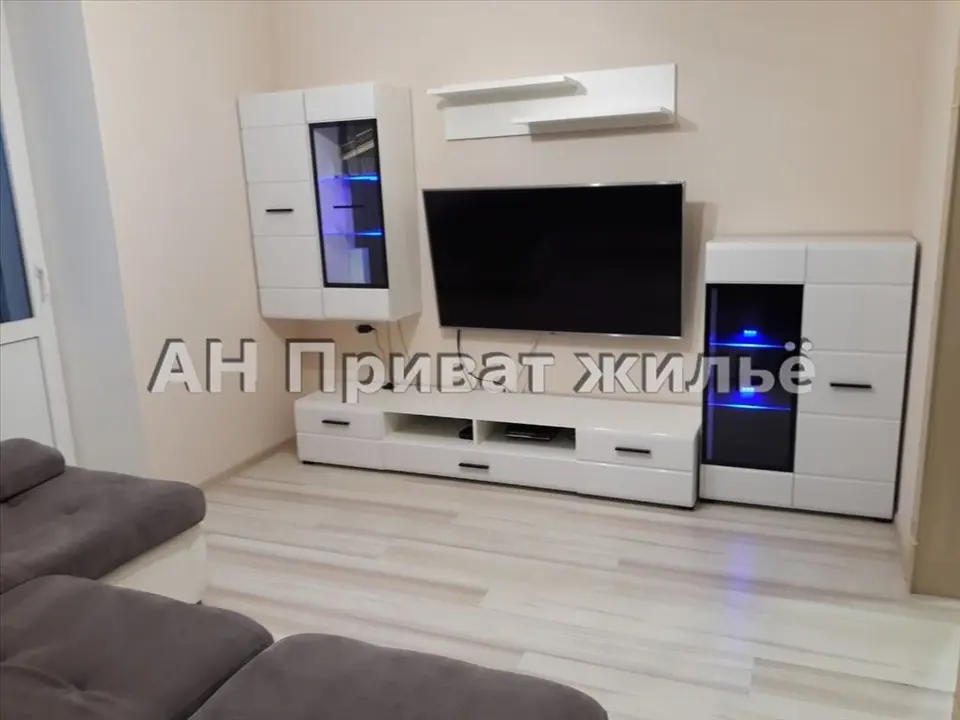 2-кімнатна квартира, 59 м², Героев Сталинграда, 8а, Полтава — фото 8