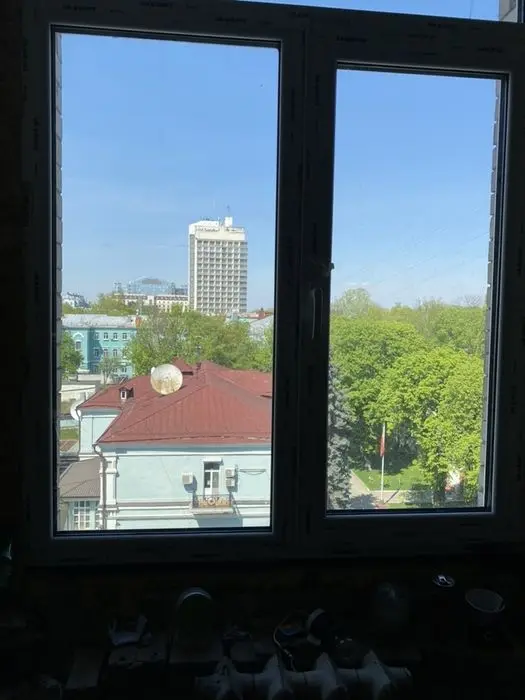 Продаётся двухкомнатная квартира на Печерских Липках по улице Михаила Грушевского,34/1 — фото 3