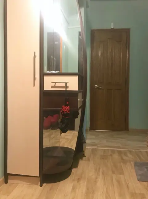 Продам 2-х комнатную в центре Харькова.
