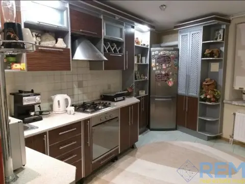 2-комнатная квартира, 73 м², Ніжнесироватська, Сумы