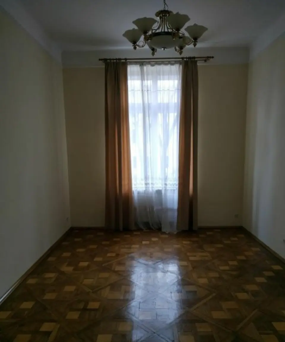 Квартира під офіс в центрі Львова, 3-кімнати 115 кв.м — фото 3