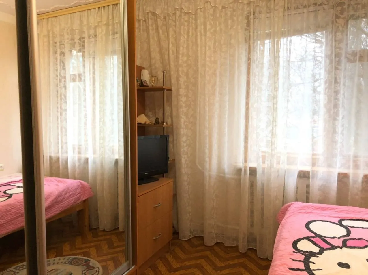 Продам трехкомнатную квартиру — фото 1