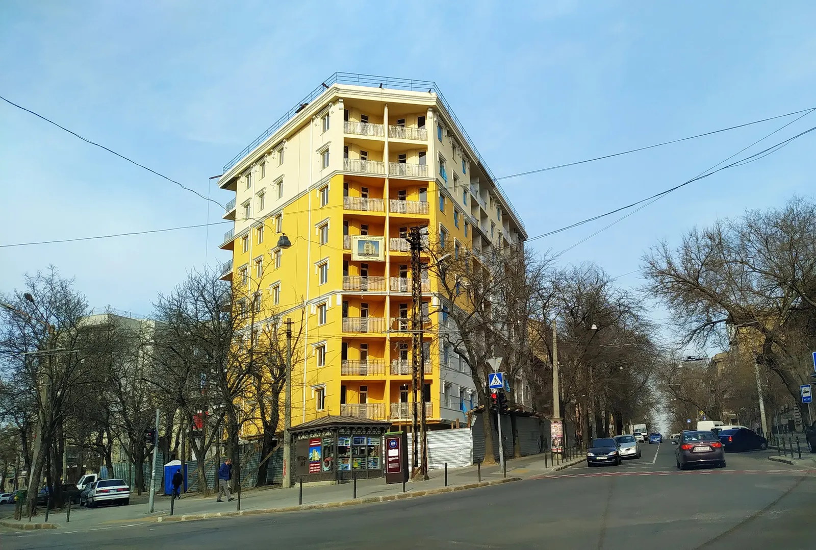 Пропонується до продажу двокімнатна квартира в центрі Одеси — фото 1