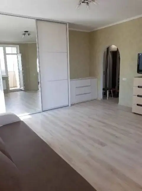 Продажа 1-комнатной квартиры, 40 м², Одесса
