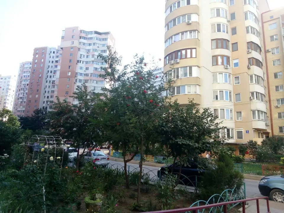 1 комнатная квартира в Радужном 48 кв.м. — фото 2