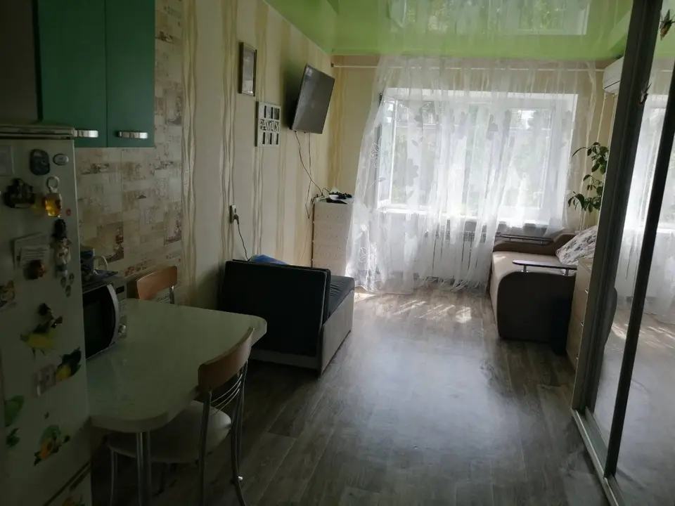 Комната в коммуне с ремонтом — фото 4