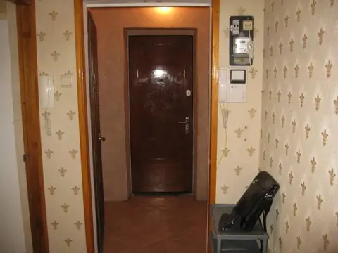 ​Продам трехкомнатную квартиру на Глушко/Королева